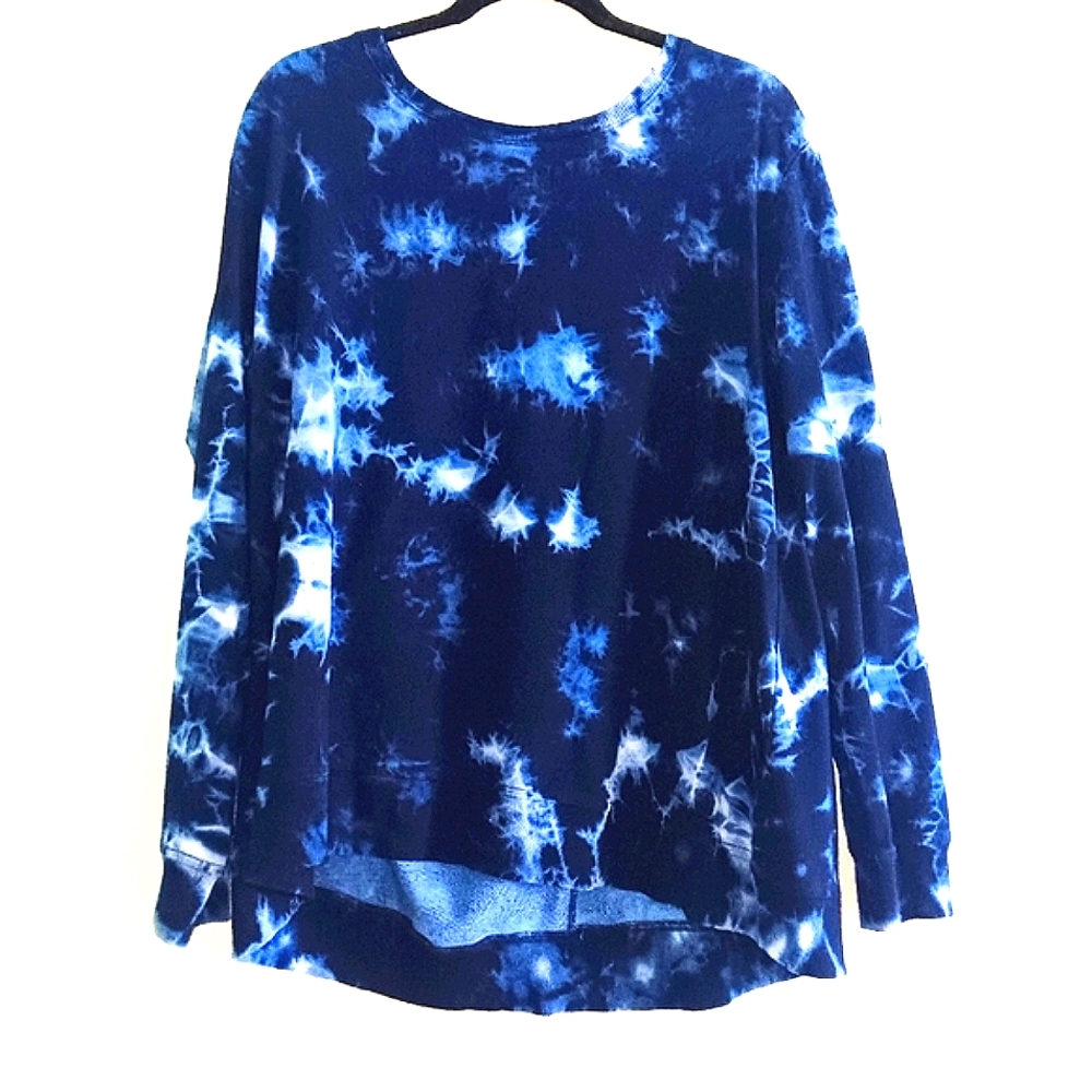 JANE and DELANCEY TIE DYE BLUE HIGH LOW TUNIC SWEATSHIRT. XL.